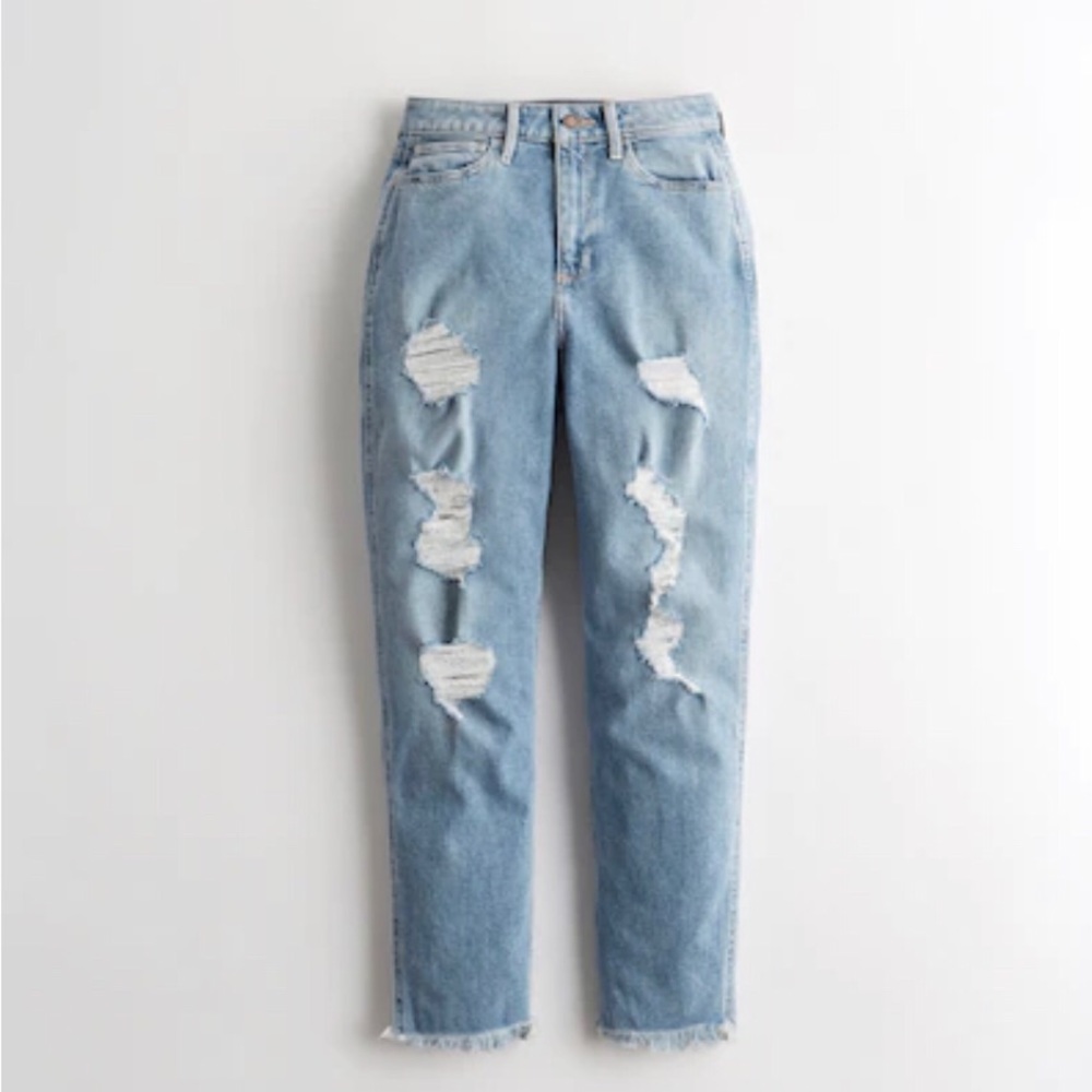 Hollister Ultra High Rise Mom Jeans Size 9R